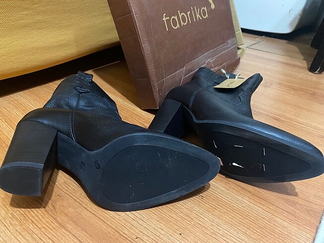 37 Beden Fabrika bot