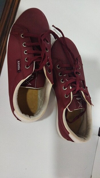 37 Beden bordo Renk Spor ayakkabı