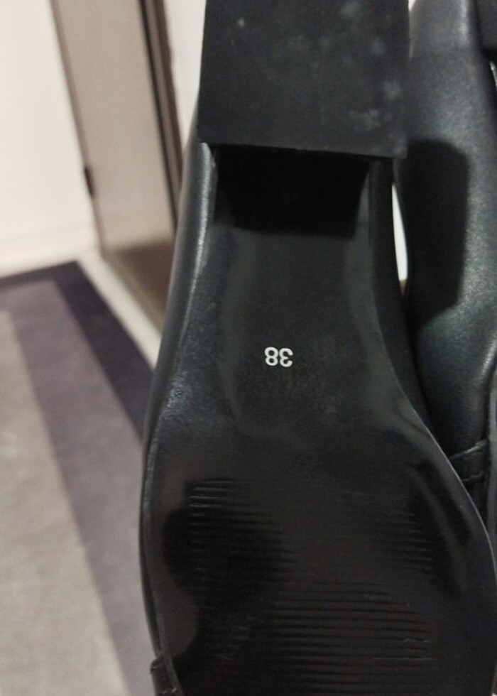 Kısa topuklu ayakkabı - Görsel 5