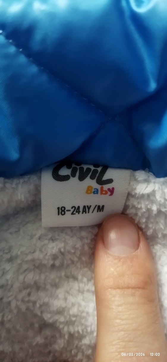 Erkek Çocuk Mavi Kapitone Yelek - Görsel 3