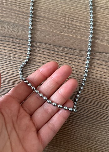 Gri Zincir Detaylı Uzun Kadın Kolye - Görsel 3