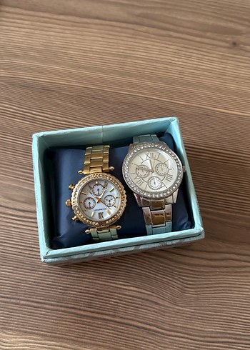 Parlak Altın Klasik Kadın Saat - Görsel 3