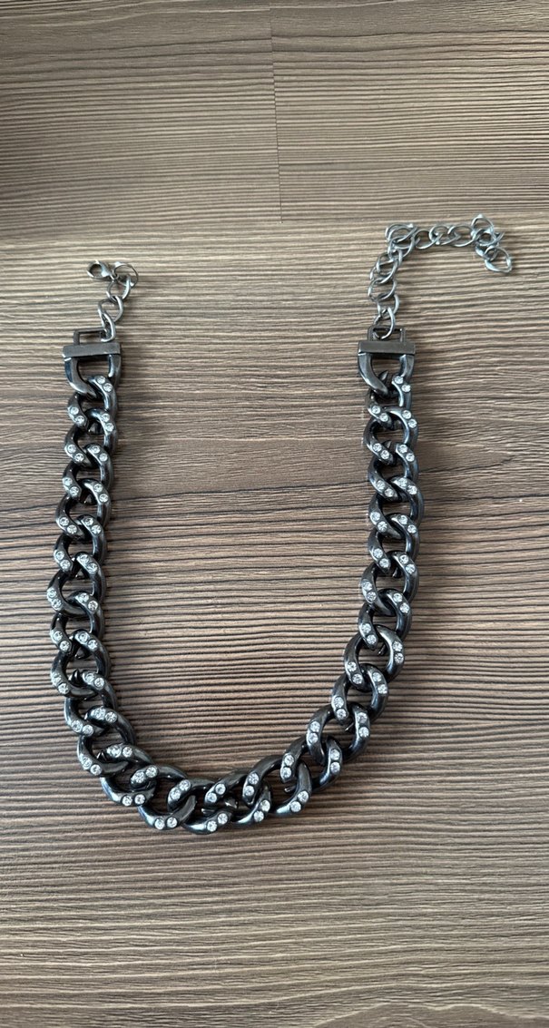 Gri Zincir Detaylı Punk Tarzı Kadın Kolye - Görsel 2