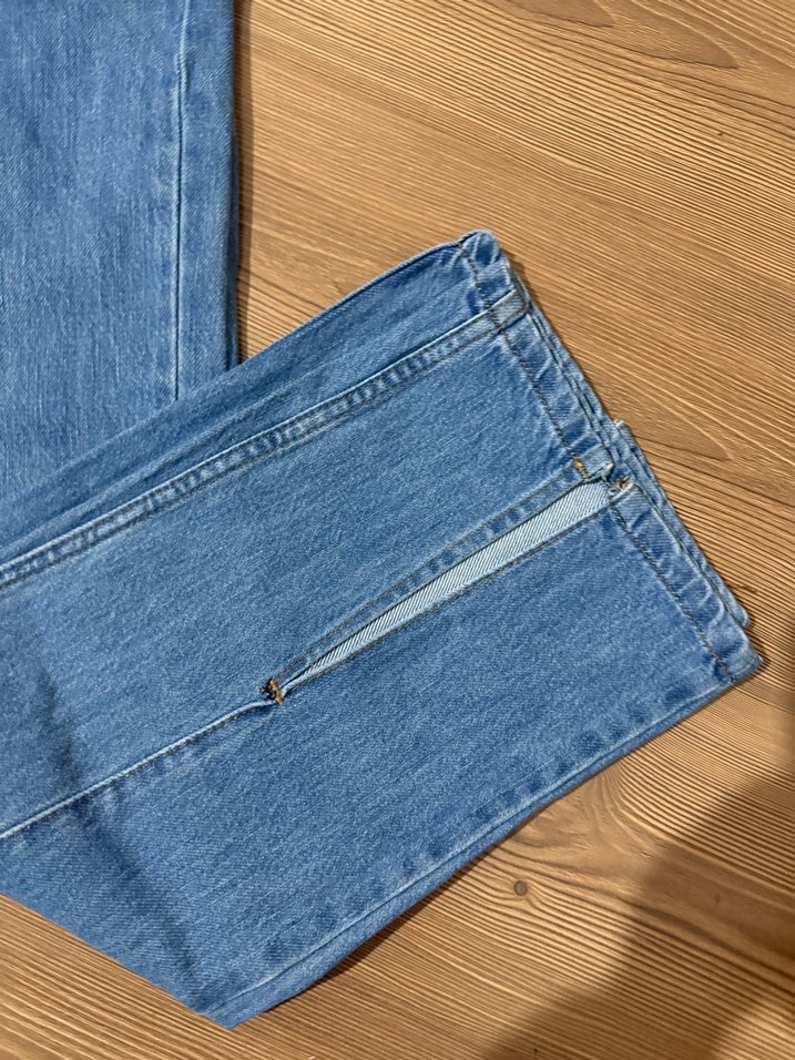 Kadın Mavi Midi Boy Fermuarlı Kot Pantolon - Görsel 3