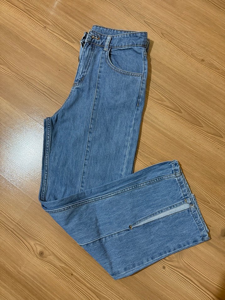 Kadın Mavi Midi Boy Fermuarlı Kot Pantolon - Görsel 2