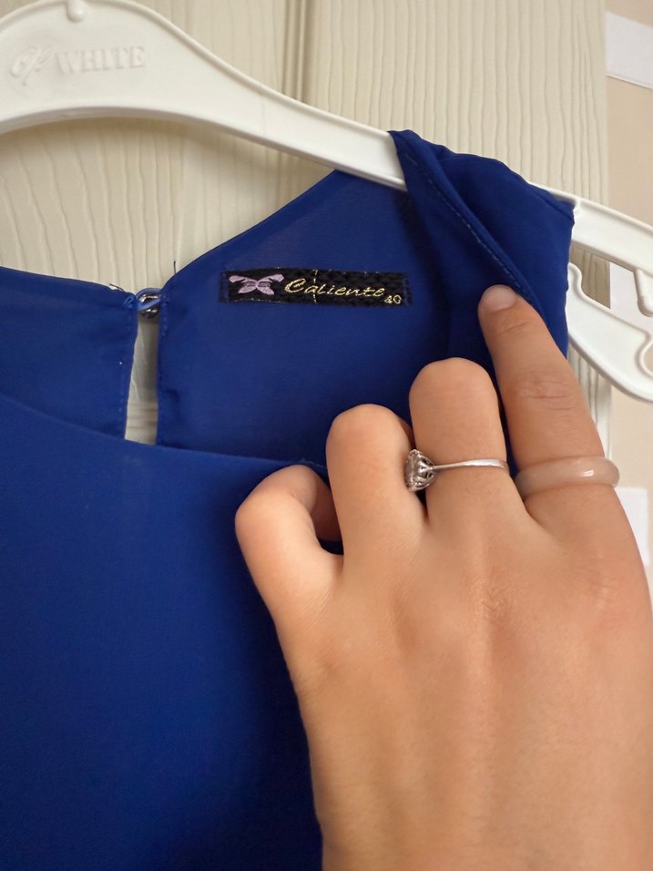 Mavi Kolsuz Salaş Saten Bluz - Görsel 4