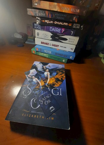 Beden Safağı ör - Elizabeth Lim