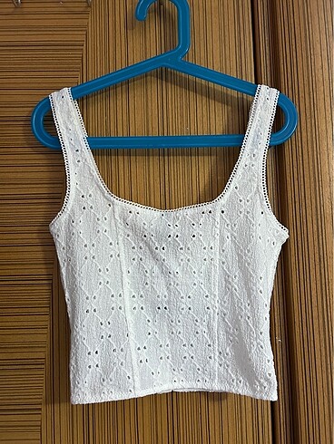 H&M H&M Yeni etiketli top/bluz