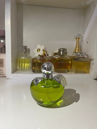 Nina Ricci Kadın parfümü
