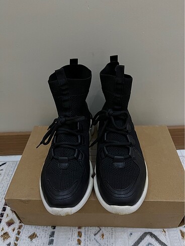 Elle Elle Marka Sneaker