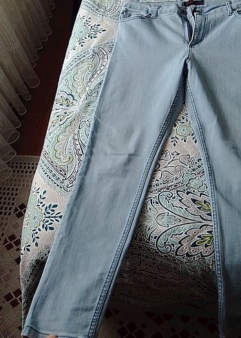 zara 42