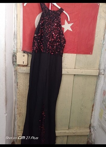 Pullu abiye açıklamayı okuyunuz