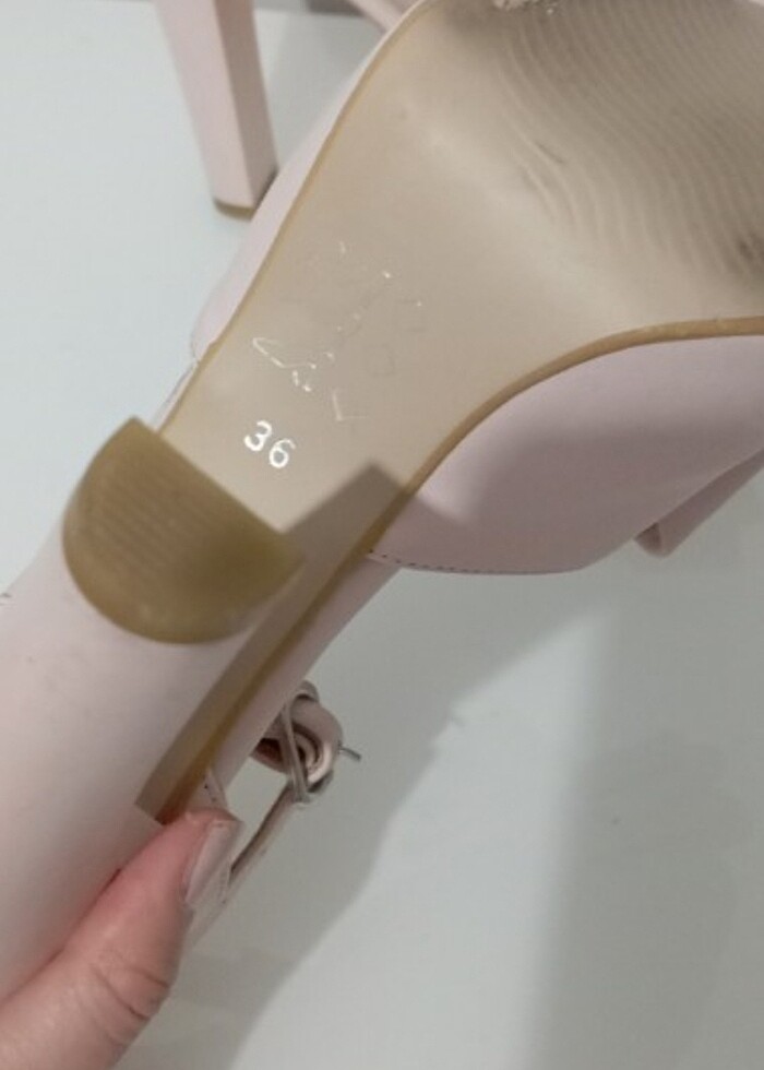 Topuklu ayakkabi - Görsel 5