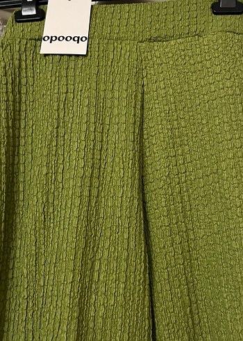Yeşil Bol Kesim Pliseli Keten Kadın Pantolon - Görsel 2