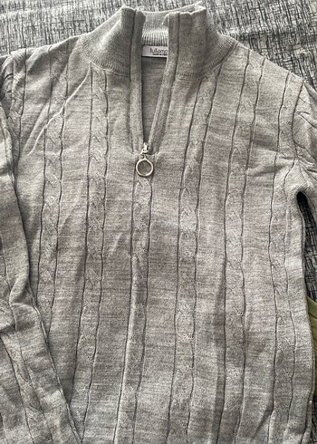 Gri Yarım Fermuarlı Örgü Kadın Kazak - Görsel 3