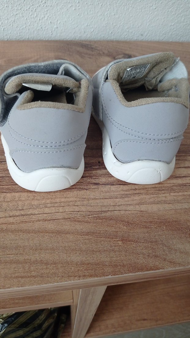 Gri Erkek Bebek İlk Adım Ayakkabısı Velcro - Görsel 3