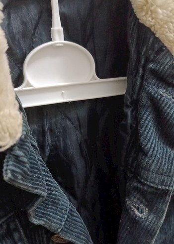4 Yaş Beden Erkek Çocuk Mavi Kürklü Denim Ceket