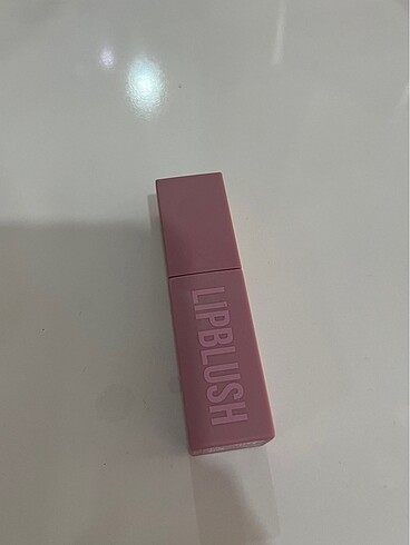 Huda Beauty Huda beauty tint