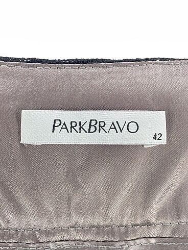 42 Beden siyah Renk Park Bravo Midi Etek %70 İndirimli.