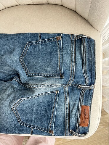32 Beden mavi Renk Mango Denim Kot Pantolon