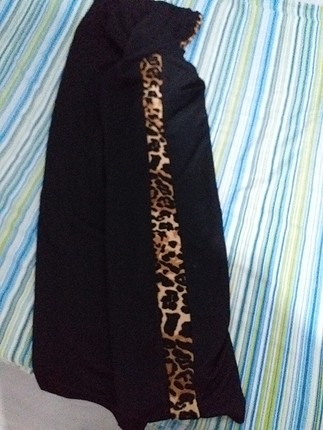 siyah leopar bantlı pantolon