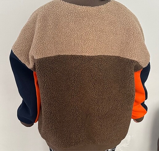 l Beden Oversize Mont