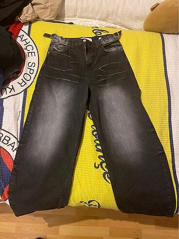 bershka balloon fit carpenter jean