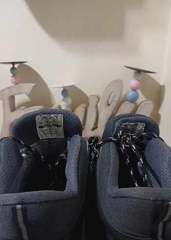 Siyah Su Geçirmez Bot - Görsel 4