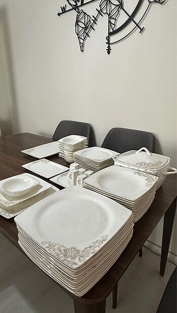 Beden Renk EMSAN YEMEK TAKIMI