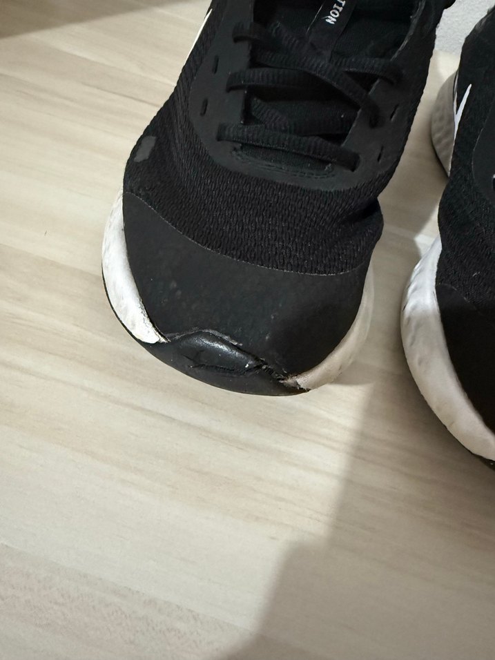 Nike revolation 5 - Görsel 5