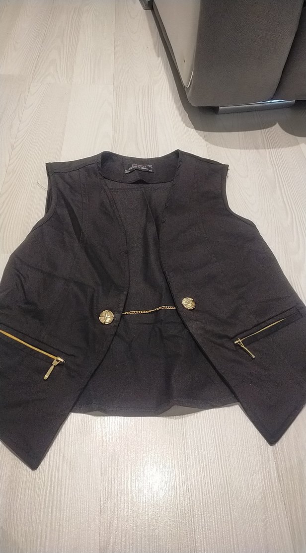 Düğmeli Siyah Kadın Yelek - Görsel 3