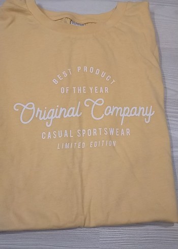 Sarı Baskılı Oversize Tişört - Görsel 3