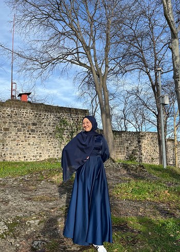 Abiye Lacivert Saten Tesettur Elbise
