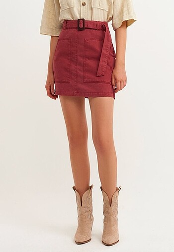 Bordo Kemerli Mini Etek