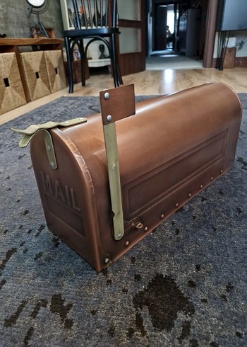 Parlak Kahverengi Posta Kutusu - Görsel 2