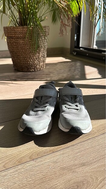 31 Beden Nike unisex çocuk spor ayakkabı 31 no