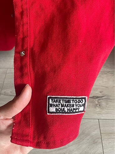s Beden Kırmızı kot ceket