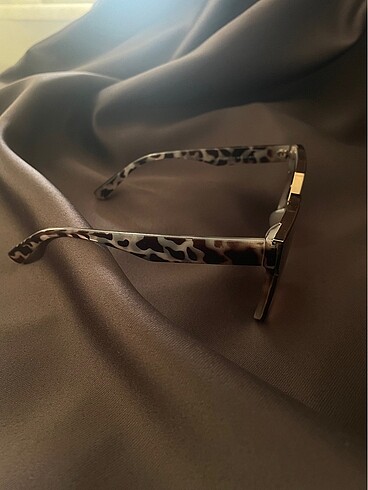 Yurtdışından gri leopard Milano gözlük - Görsel 3