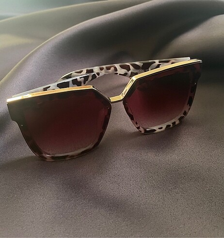 Yurtdışından gri leopard Milano gözlük - Görsel 4