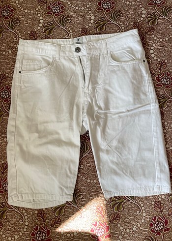 Beyaz Şort - Görsel 6