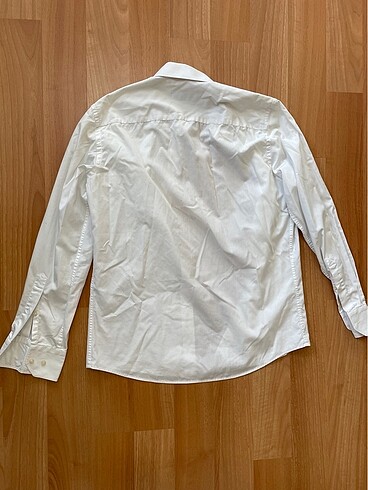 Beyaz gömlek - Görsel 3