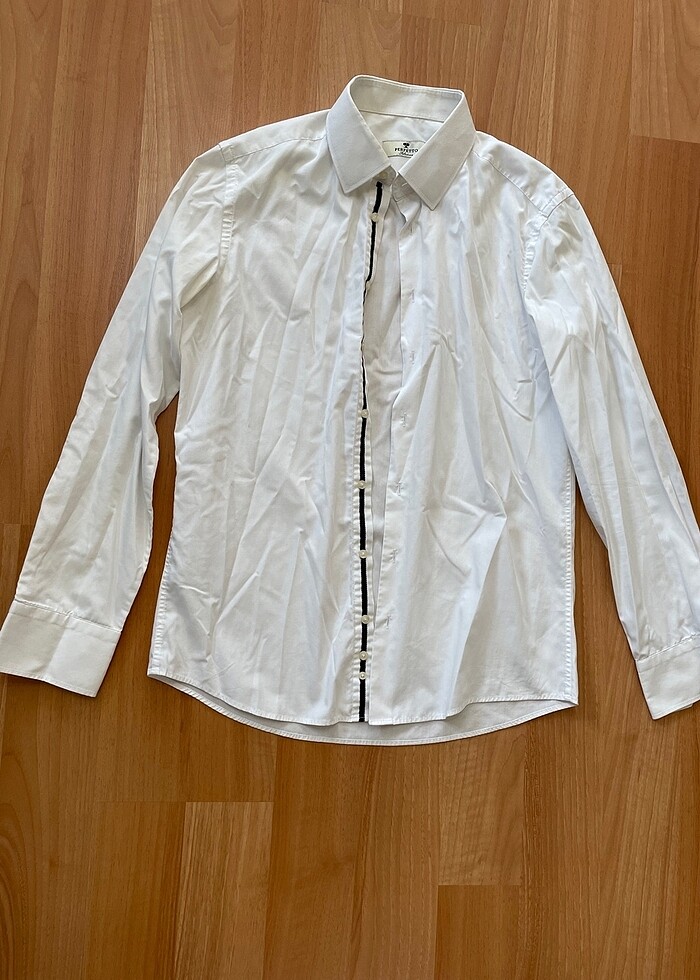 Beyaz gömlek - Görsel 2