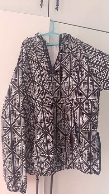 Naylon sweatshirt 