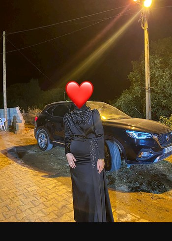 Uzun Siyah Gotik Nakışlı Kadın Abiye Elbise
