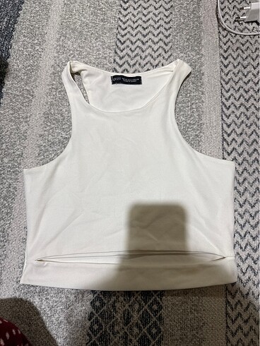 Halter yaka crop