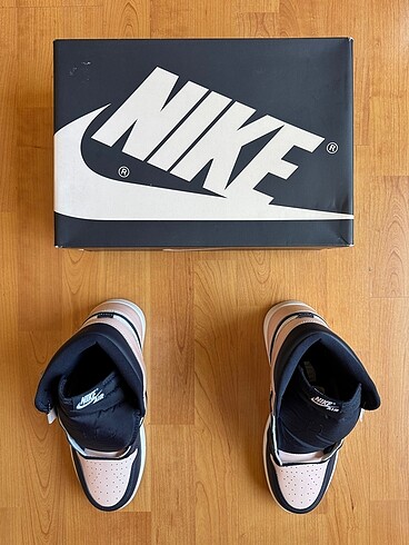 Nike Air Jordan 1 High Bubblegum (Atmosphere)