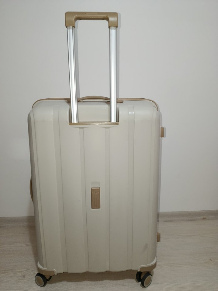 Beyaz Modern Klasik Erkek Bavulu - Görsel 2