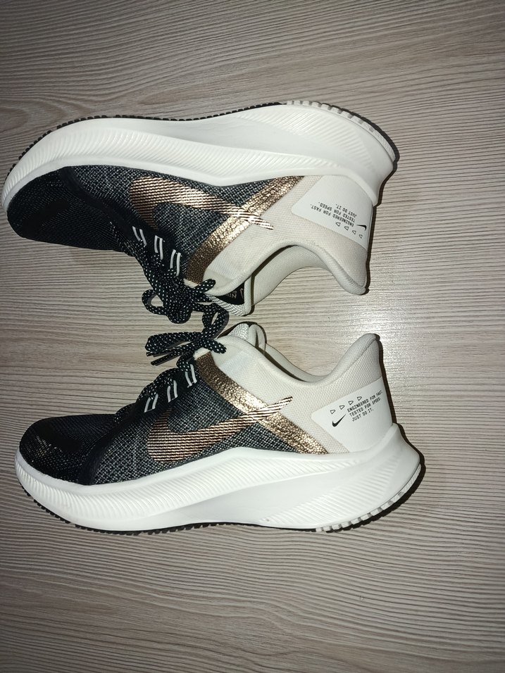 Bayan  Siyah Beyaz Bağcıklı Spor Ayakkabı - Görsel 4