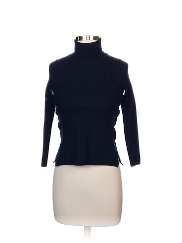 Zara Bluz %70 İndirimli.