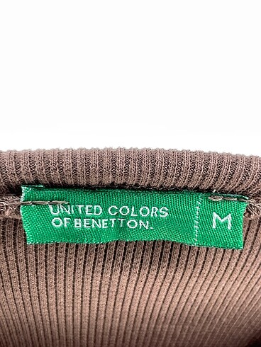 m Beden çeşitli Renk Benetton Bluz %70 İndirimli.
